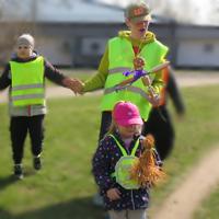Vynášení Morany, II. třída ZŠS + Sluníčka MŠ